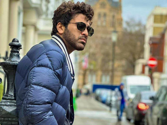 Stellar Looks Of Super Stylish Sharwanand
